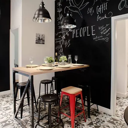 Stunning New Near Basilica Apartment Budapest