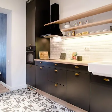 Stunning New Near Basilica Apartment Budapest