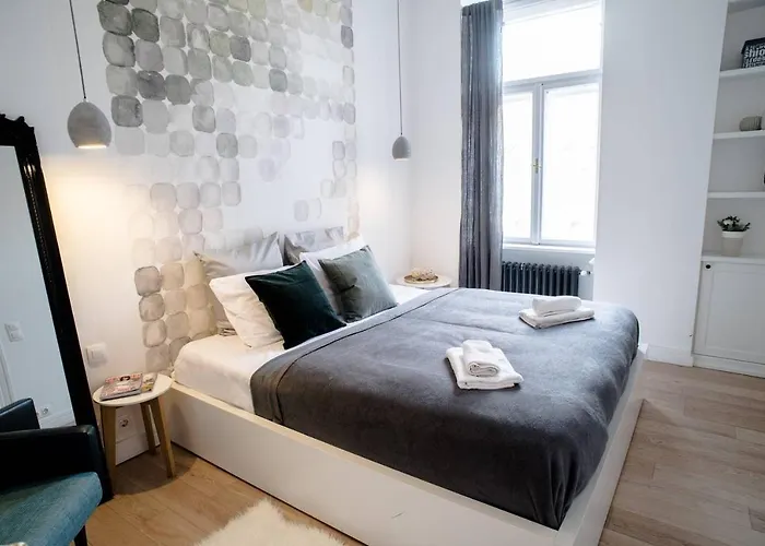 Apartament Stunning New Near Basilica Budapesta
